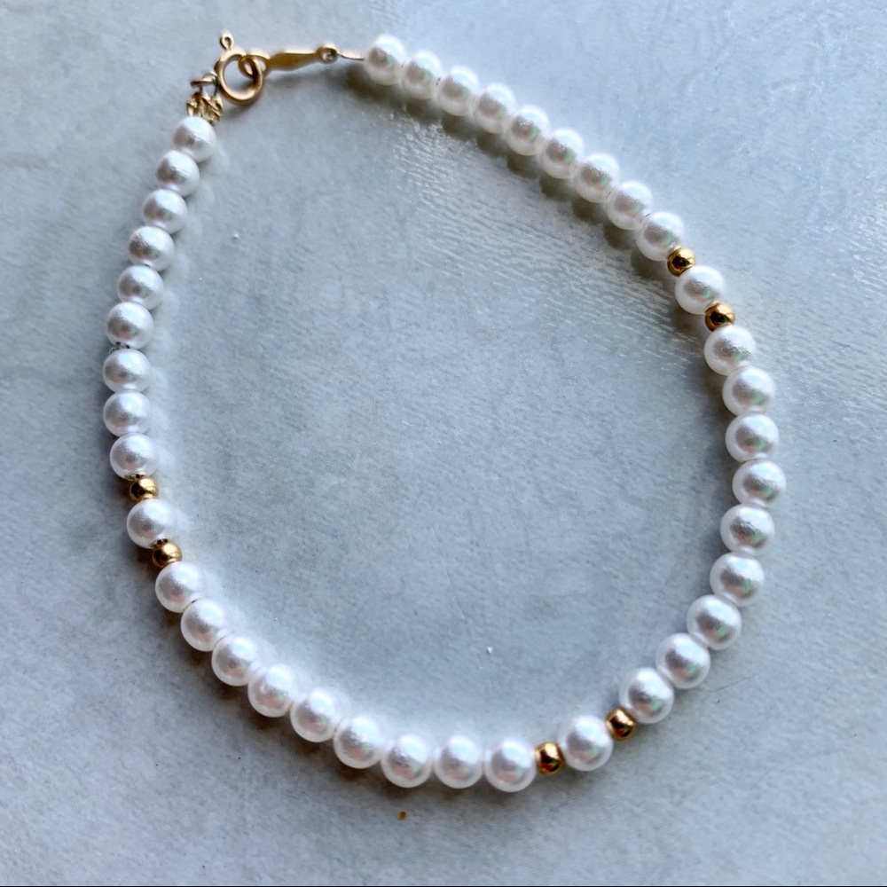 Pearl Costume Bracelet